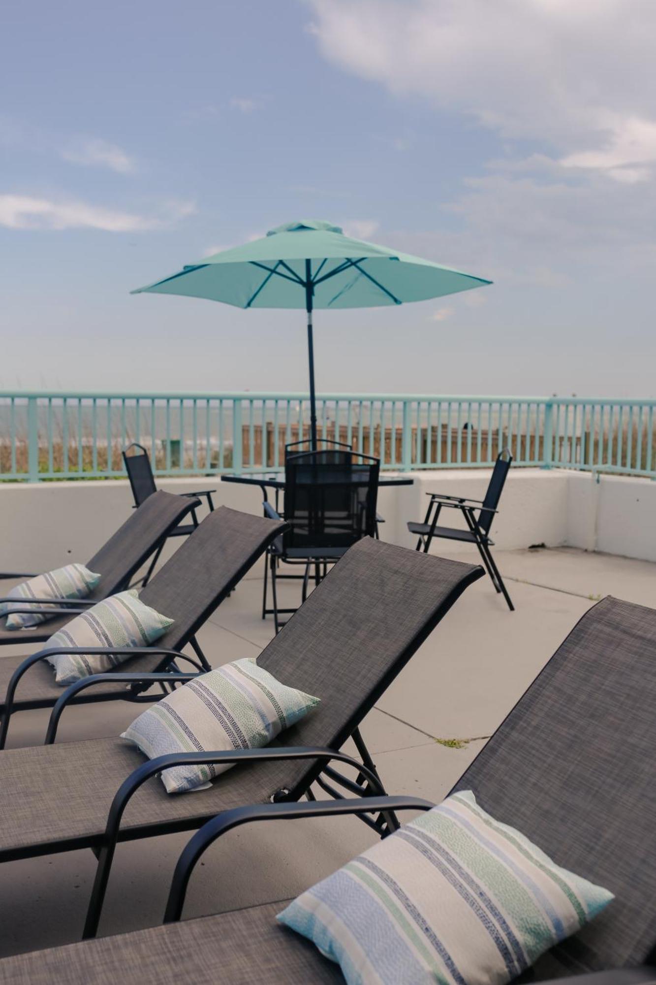 Southern Breeze Ocean Front Hotel Myrtle Beach Zewnętrze zdjęcie